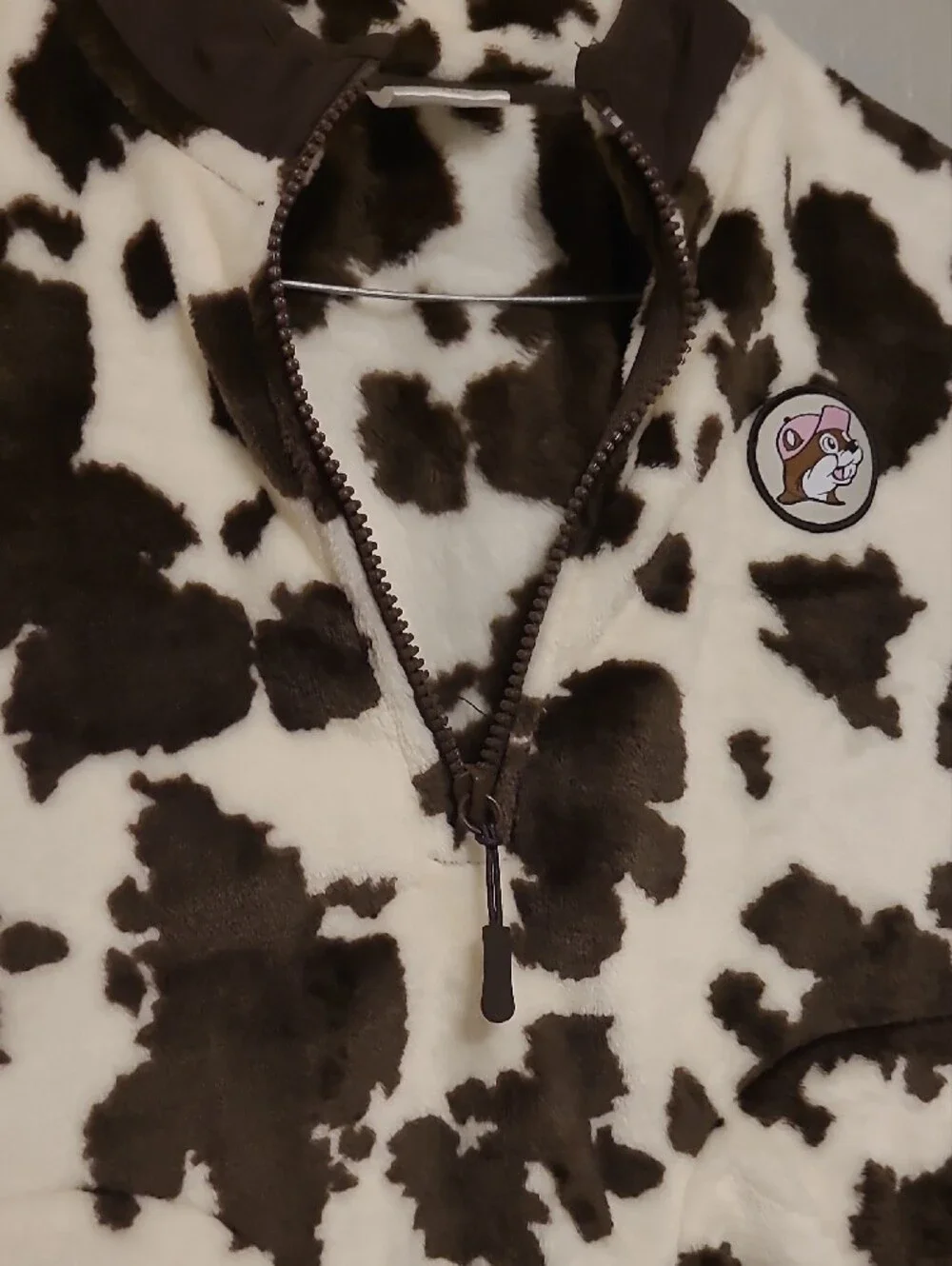 BUC-EES Cow-Print 3/4 ZIP Fleece Pullover Sweatshirt